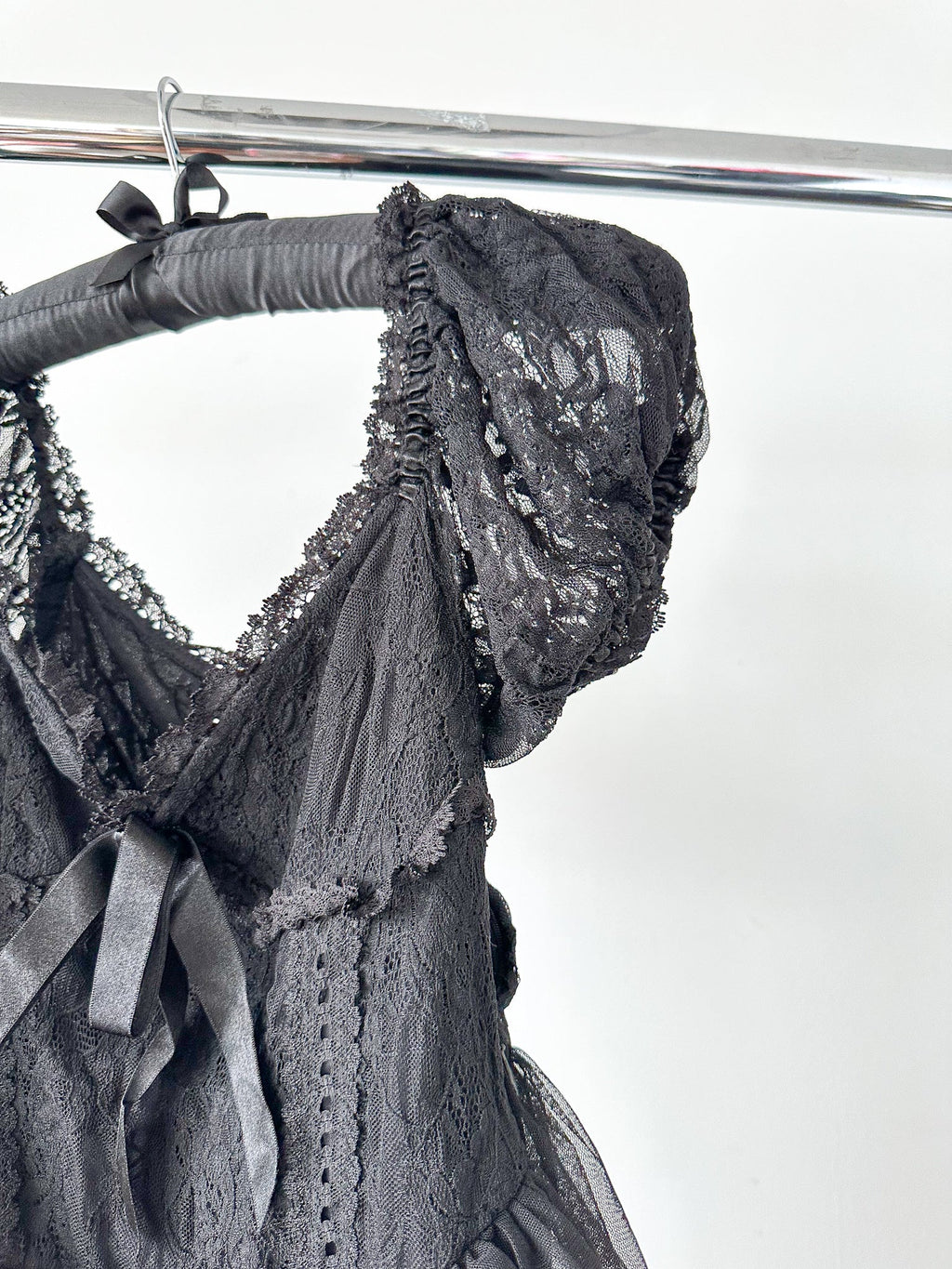 Amy Jane London Black Coquette Tulle Lace Sweetheart Neck Sofia Mini Dress - House Of Huntington