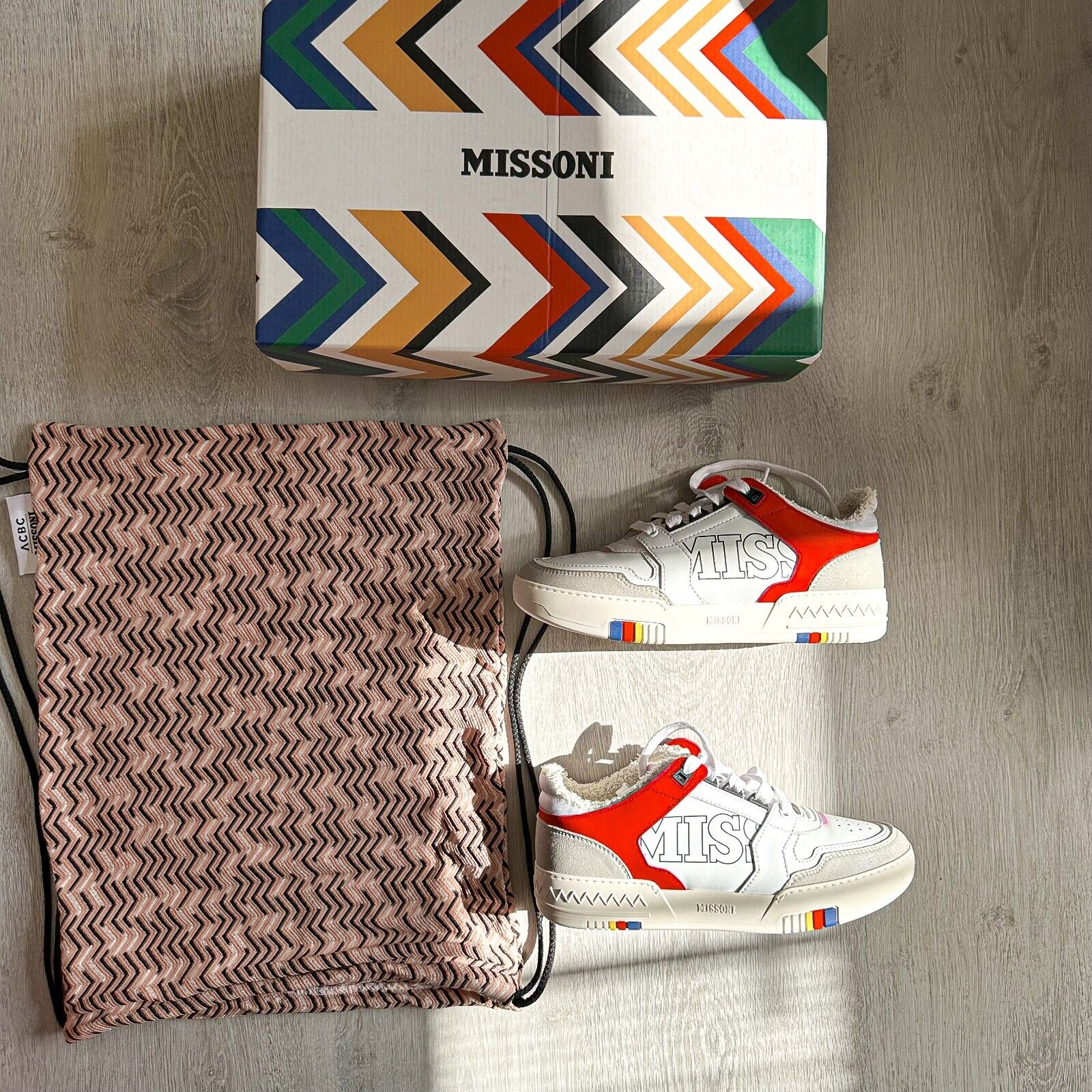 MISSONI Logo 90 White Red Trainers Sneakers + Chevron Bag