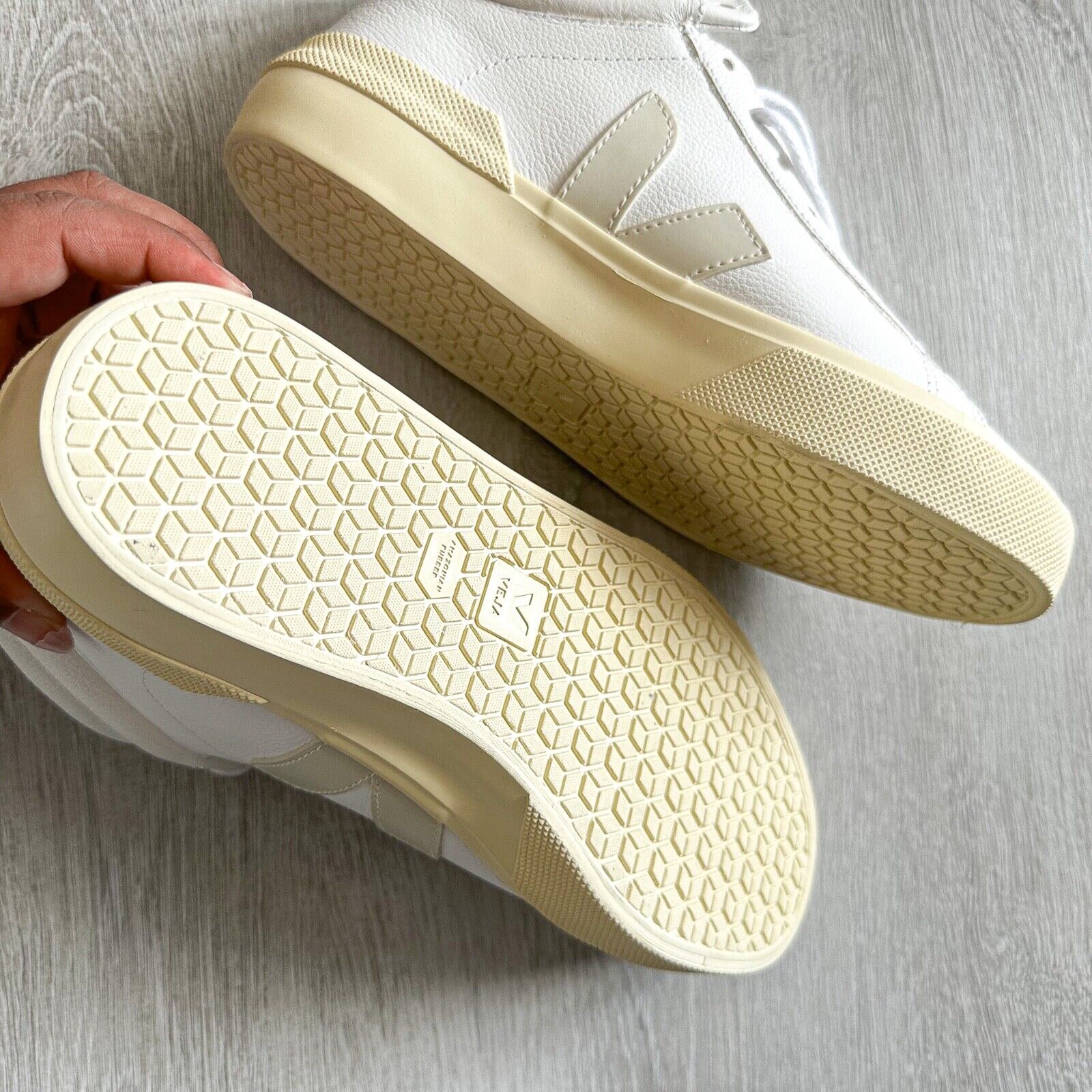 VEJA Minotaur White Leather High Top Trainers - House Of Huntington