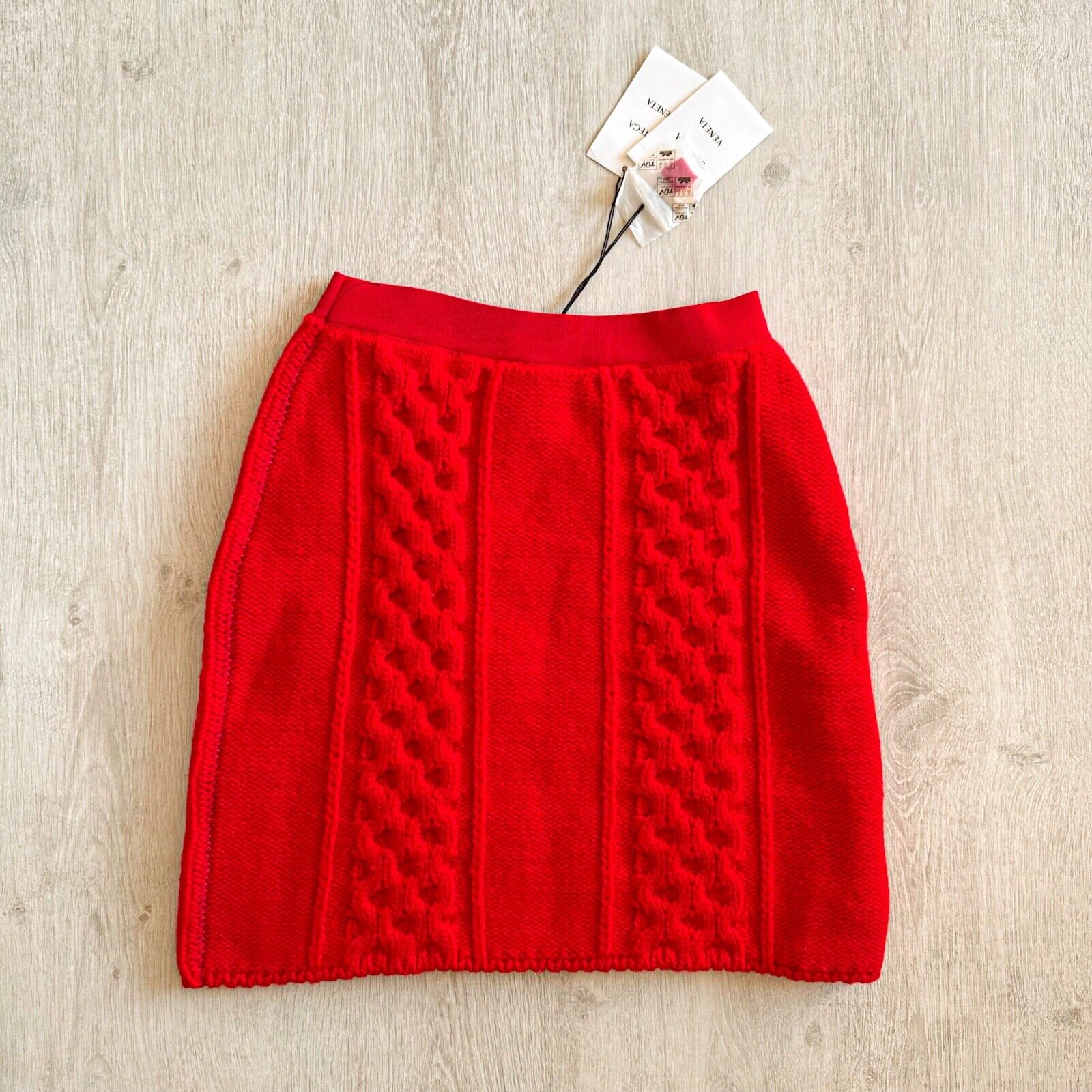Bottega Veneta Red Cable Knit Shetland Wool Tweed Mini Skirt