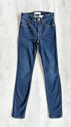 Madewell 9" High-Rise Skinny Denim Jeans in Larkspur Wash