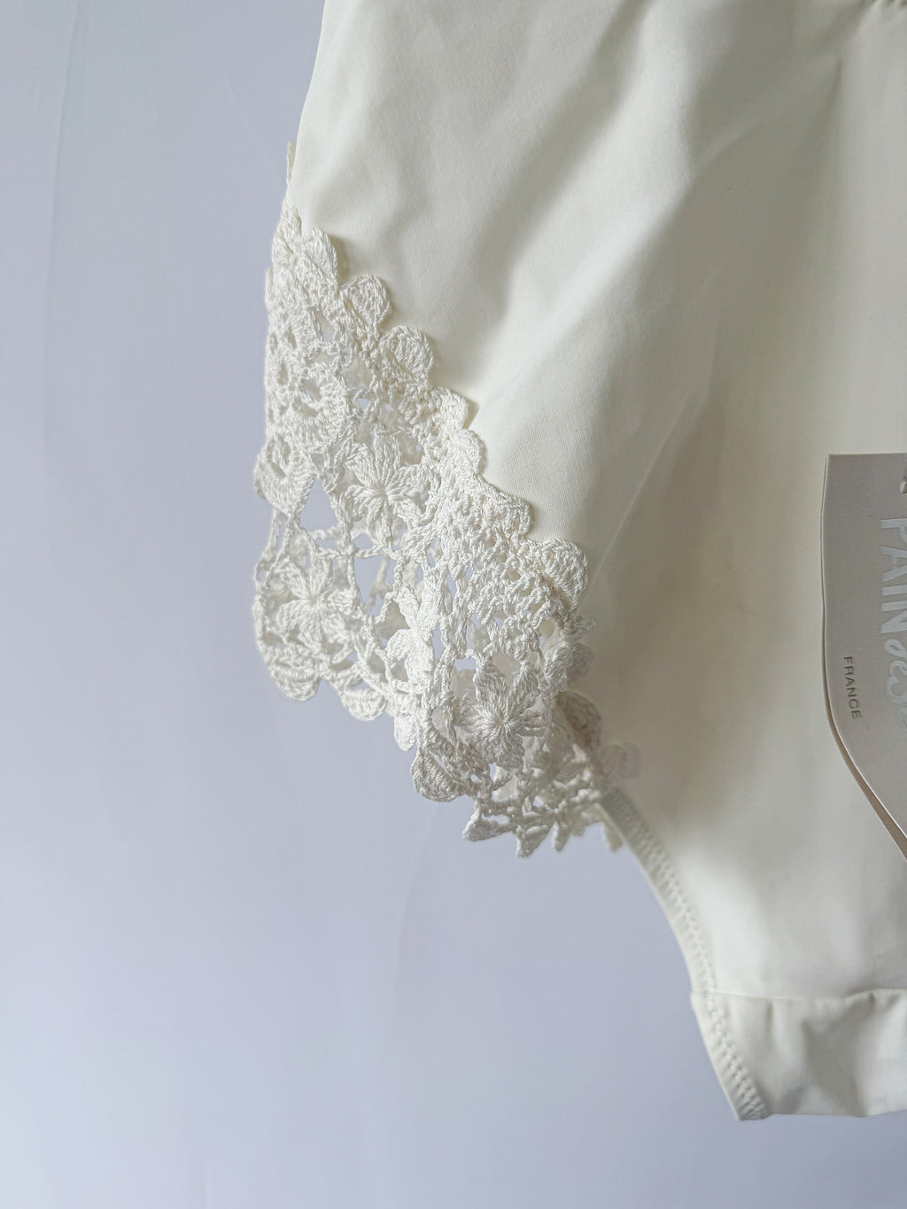 Pain De Sucre Cream Crochet Hip Sides V-neck Swimsuit