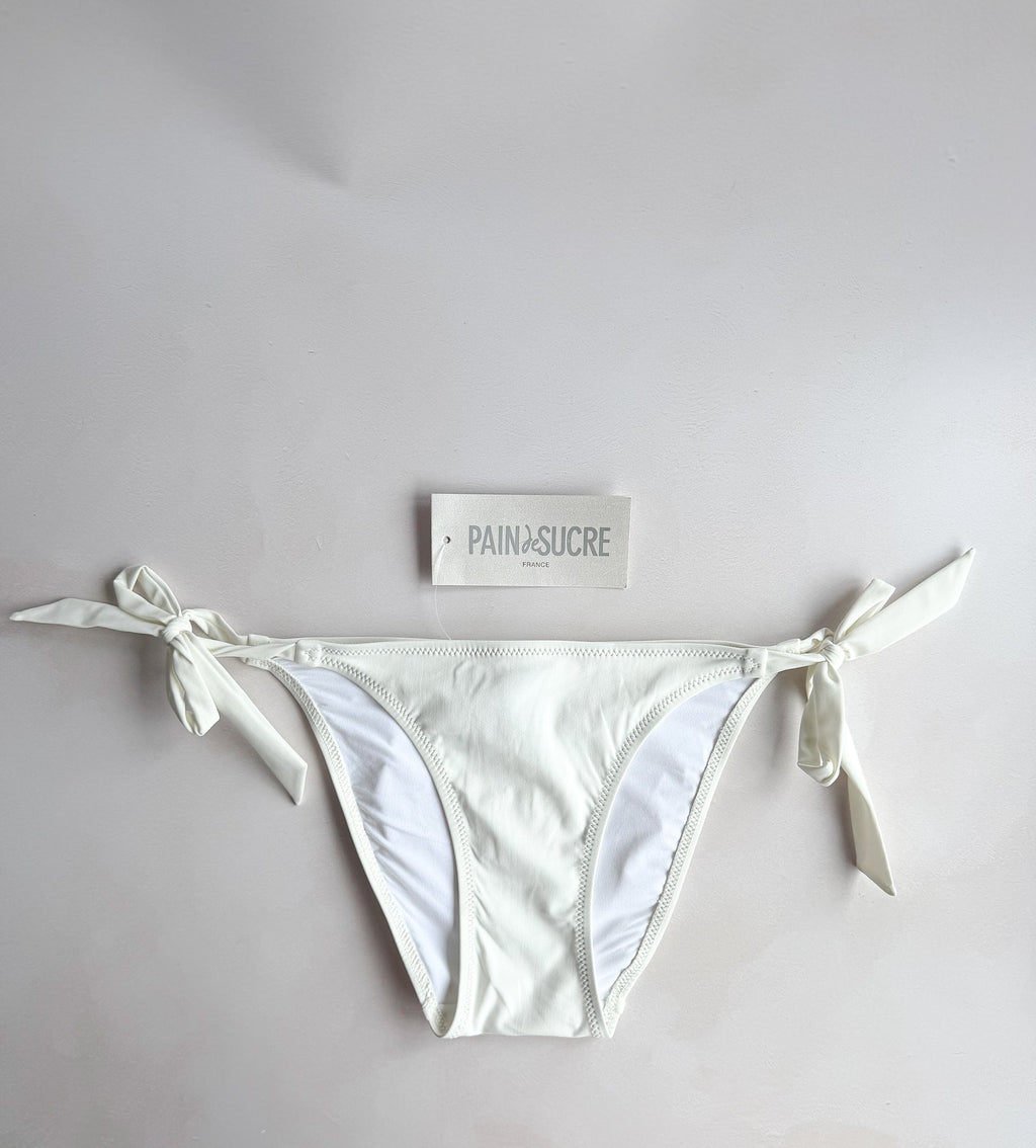 Bas de bikini à nouer sur le côté Pain De Sucre crème onyx