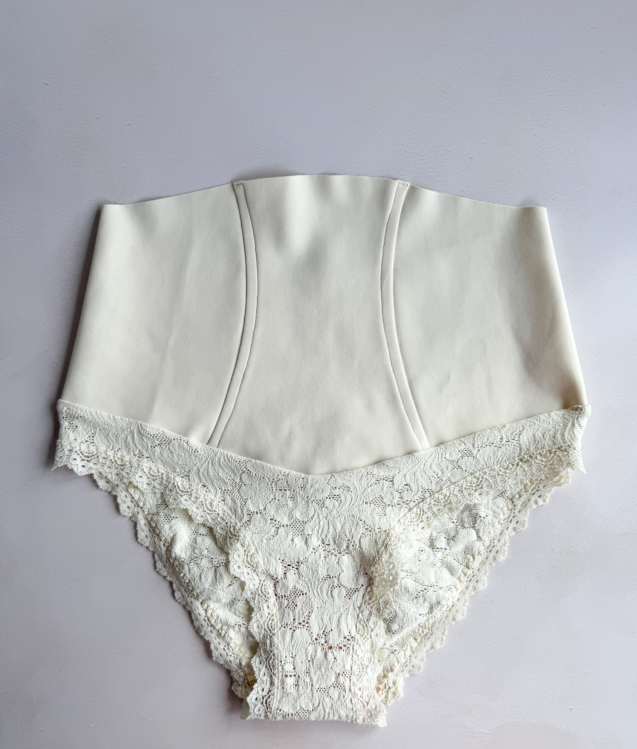 Pain De Sucre Ecru lace Support Shareware Pants