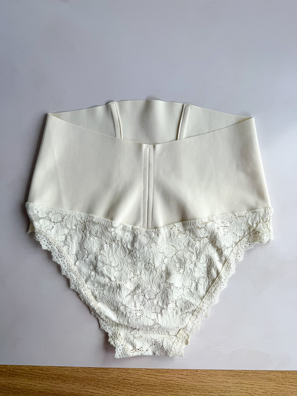 Pain De Sucre Ecru lace Support Shareware Pants