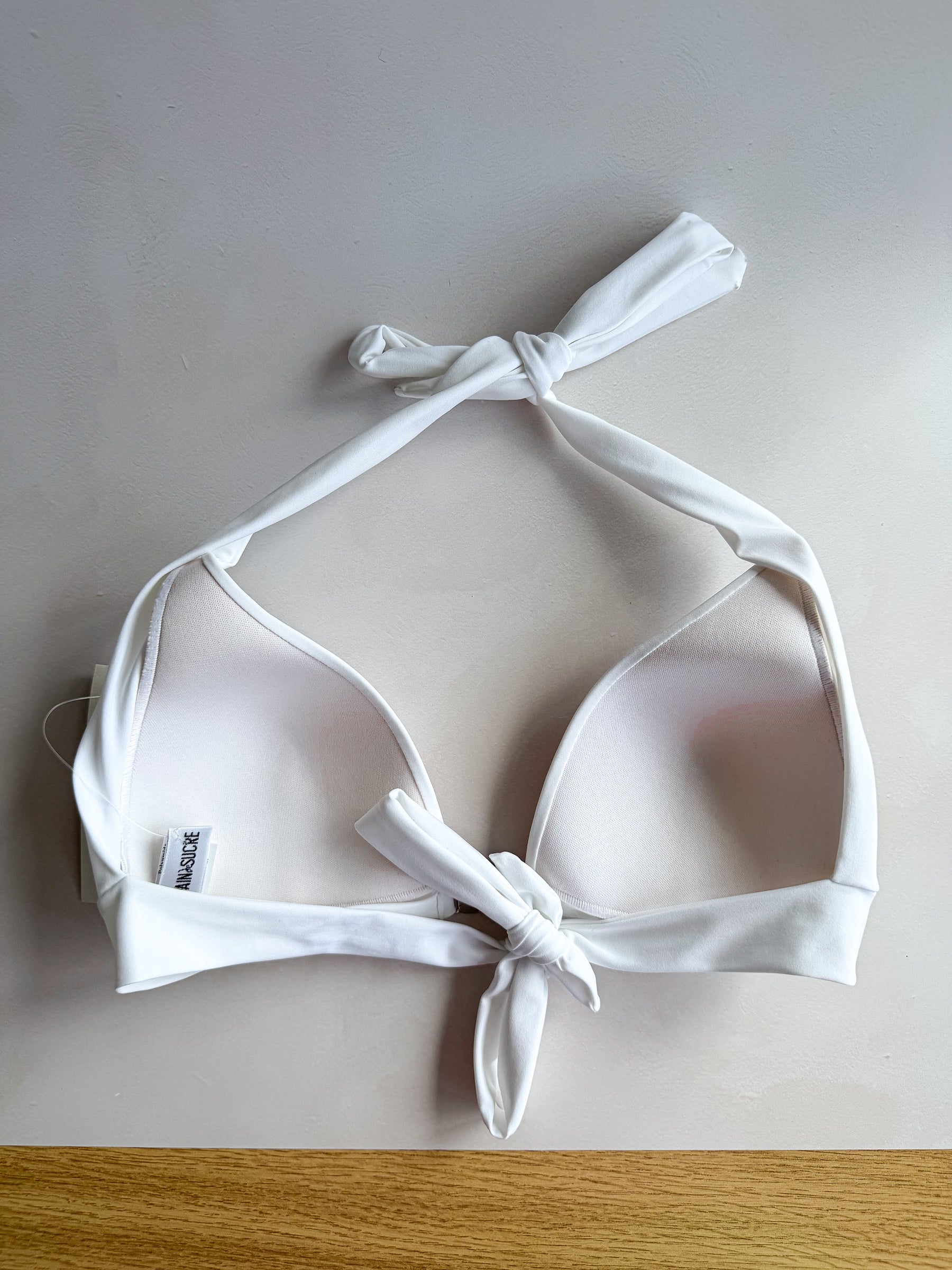 Pain De Sucre Poeiti White Bikini Top