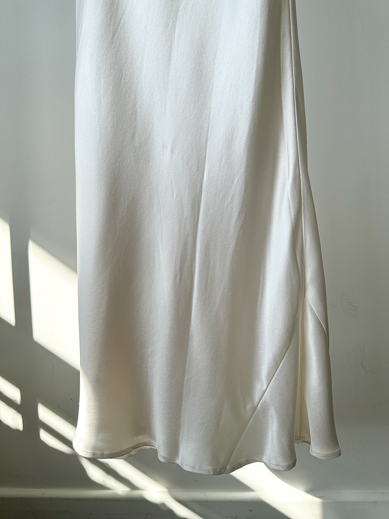 GALVAN Ibiza Pearl White One Shoulder Bridal Wedding Dress - House Of Huntington