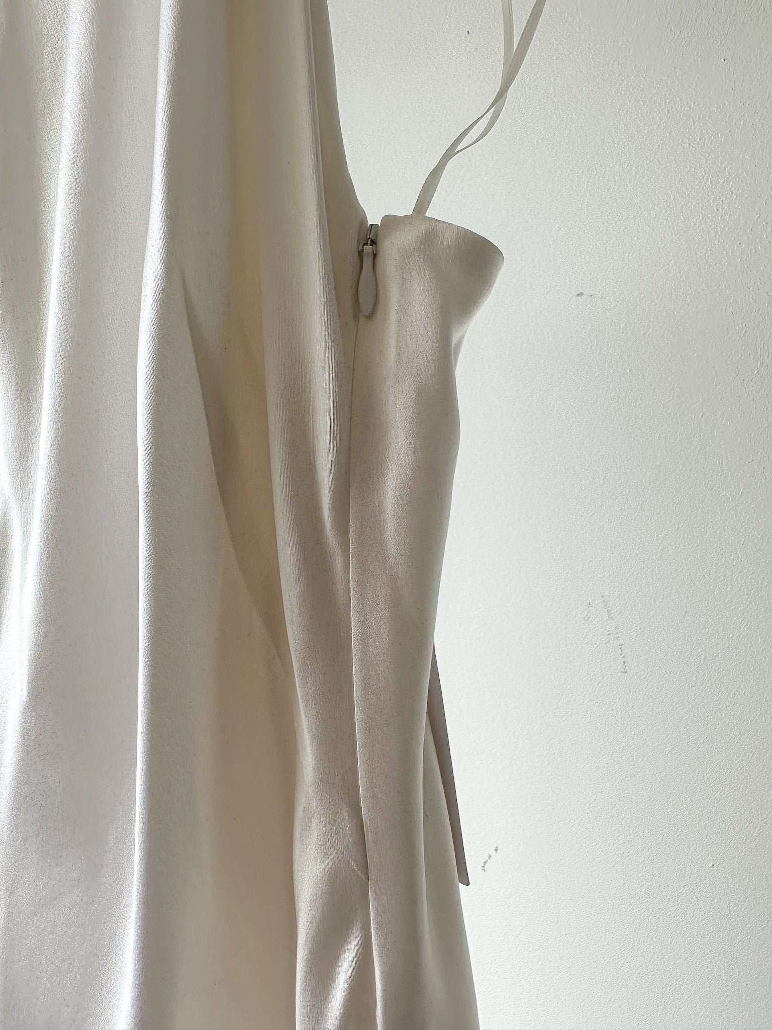 GALVAN Ibiza Pearl White One Shoulder Bridal Wedding Dress - House Of Huntington