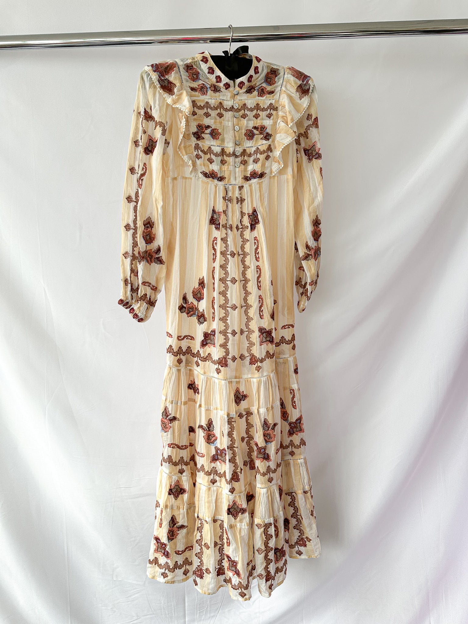Farm Rio Jacquard Ikat White Long Sleeve Midi Dress