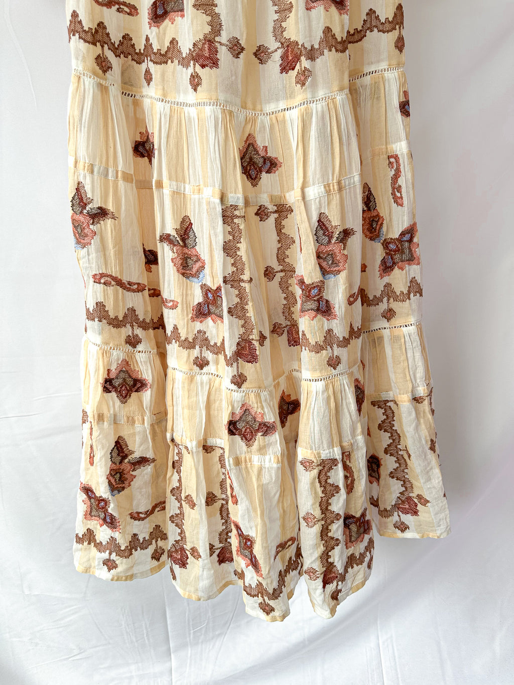 Farm Rio Jacquard Ikat White Long Sleeve Midi Dress