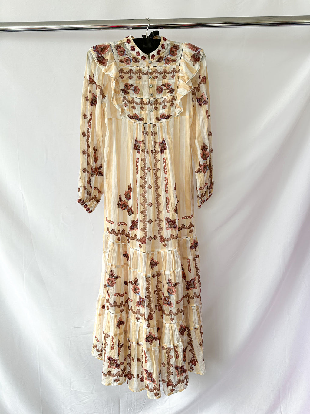 Farm Rio Jacquard Ikat White Long Sleeve Midi Dress