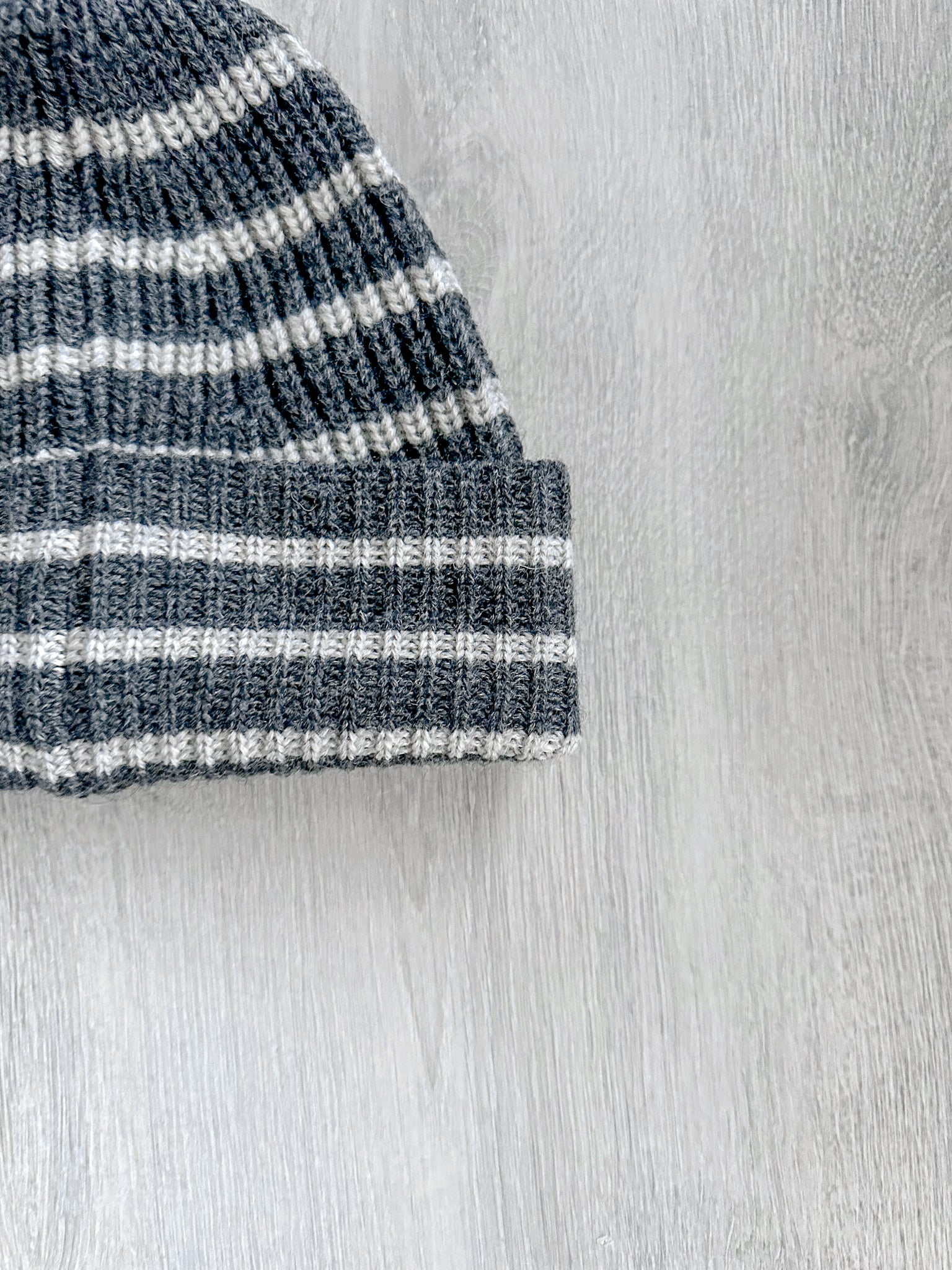 Drake's Grey Striped Lambswool Beanie Hat - House Of Huntington