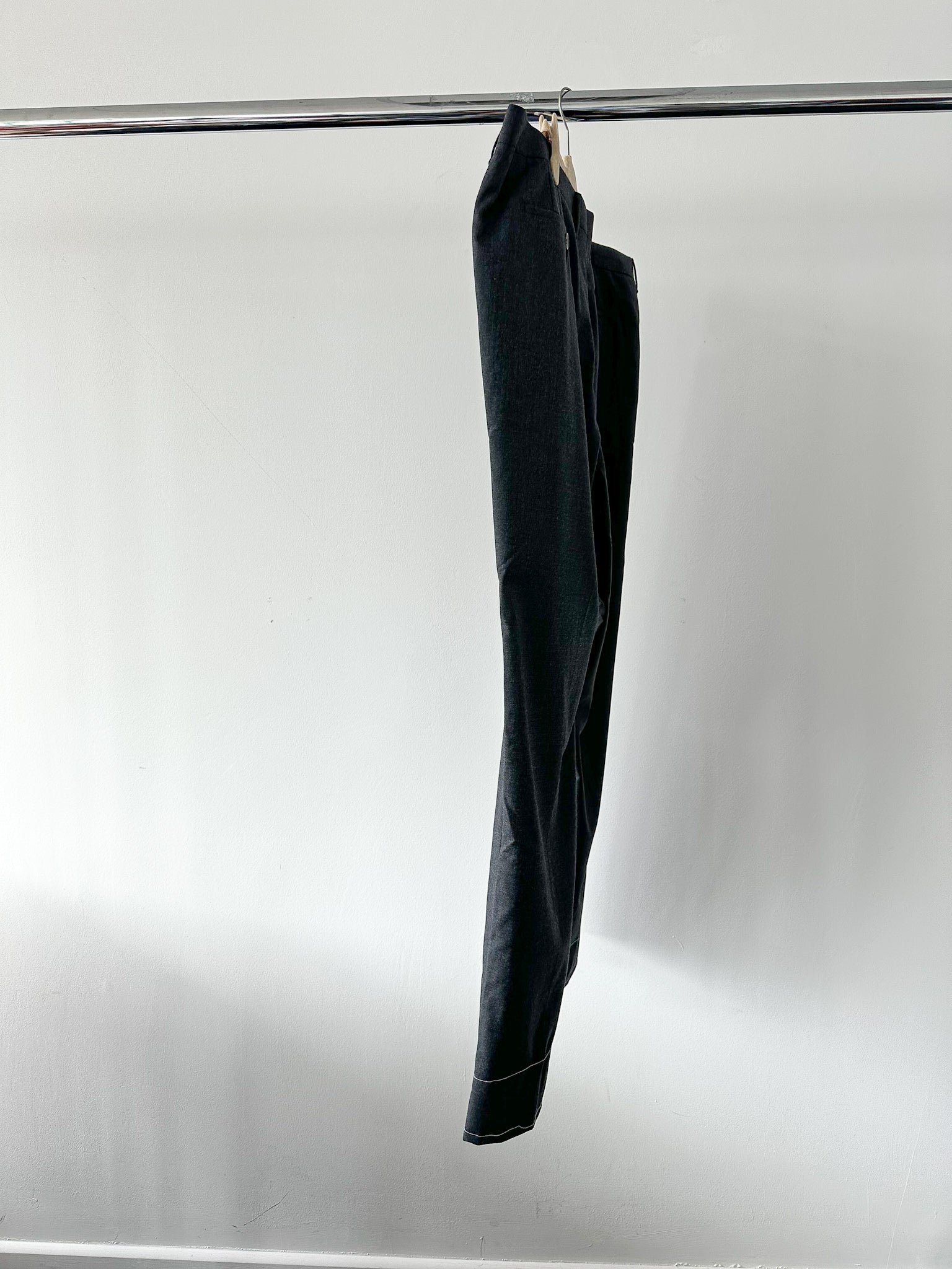 Drake's Grey Made To Order Trousers - House Of Huntington