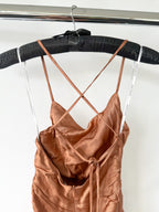 Robe fourreau dos nu froncé La Lune Shona Joy
