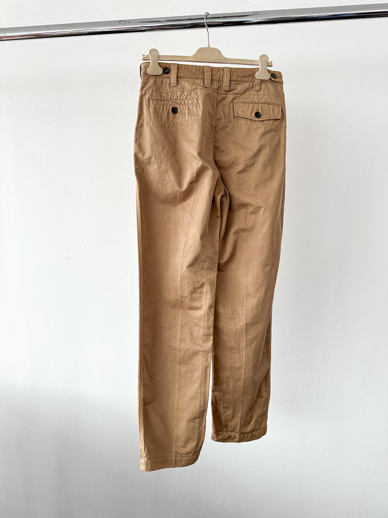 Drake's Chino Trousers In Sand - House Of Huntington