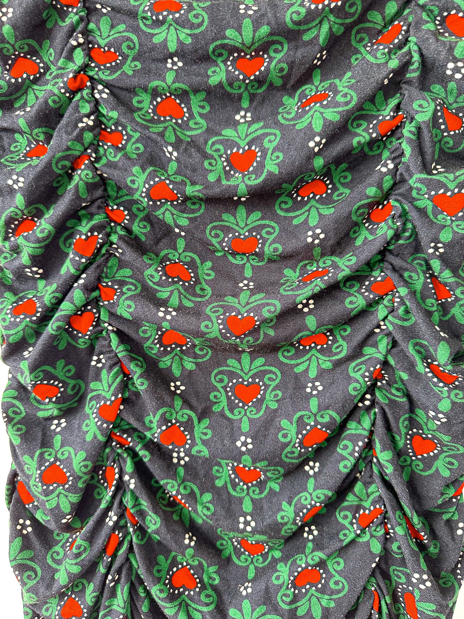 KITRI Deirdre Wavy Heart Print Long Sleeve Dress