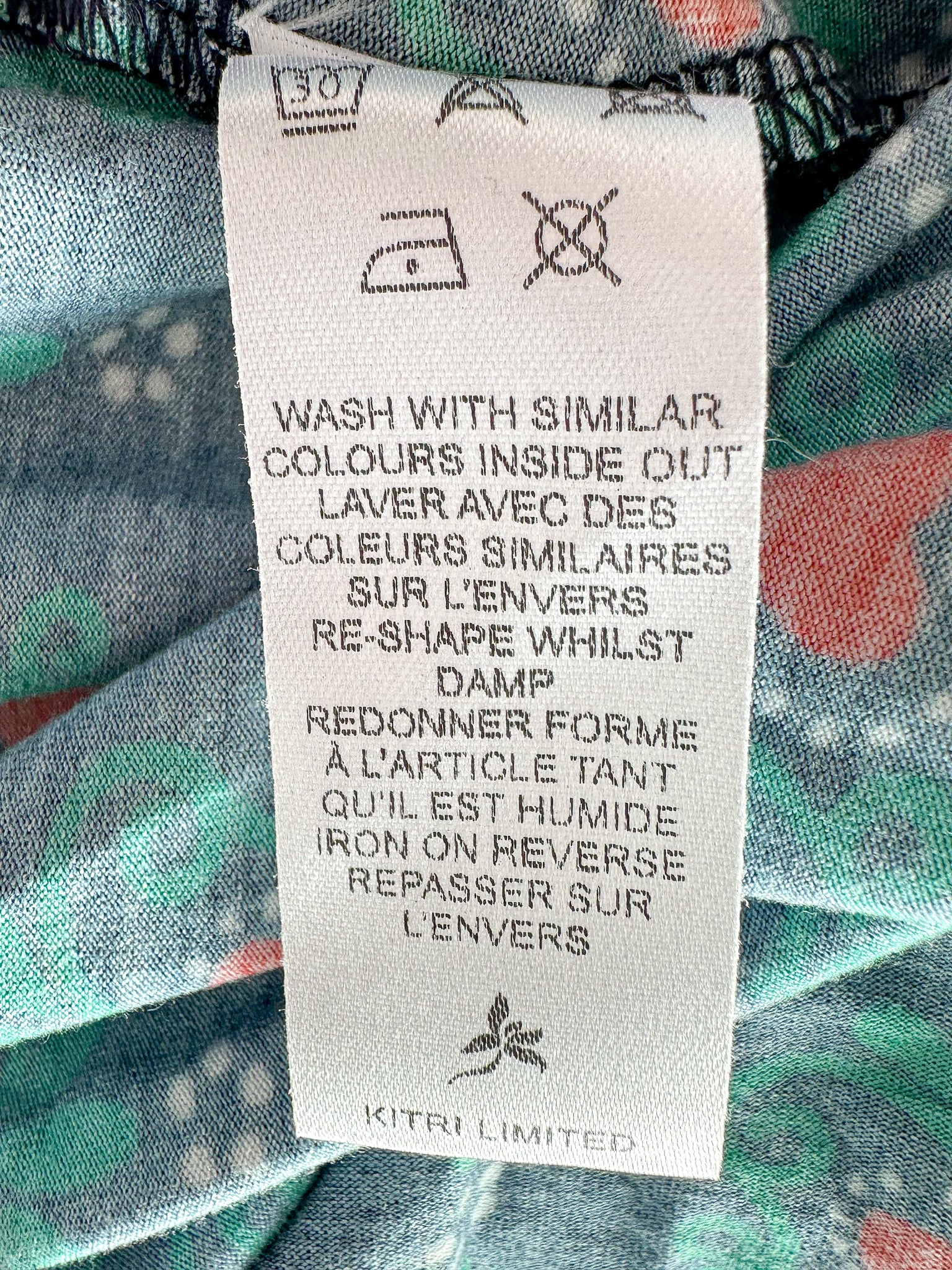 KITRI Deirdre Wavy Heart Print Long Sleeve Dress