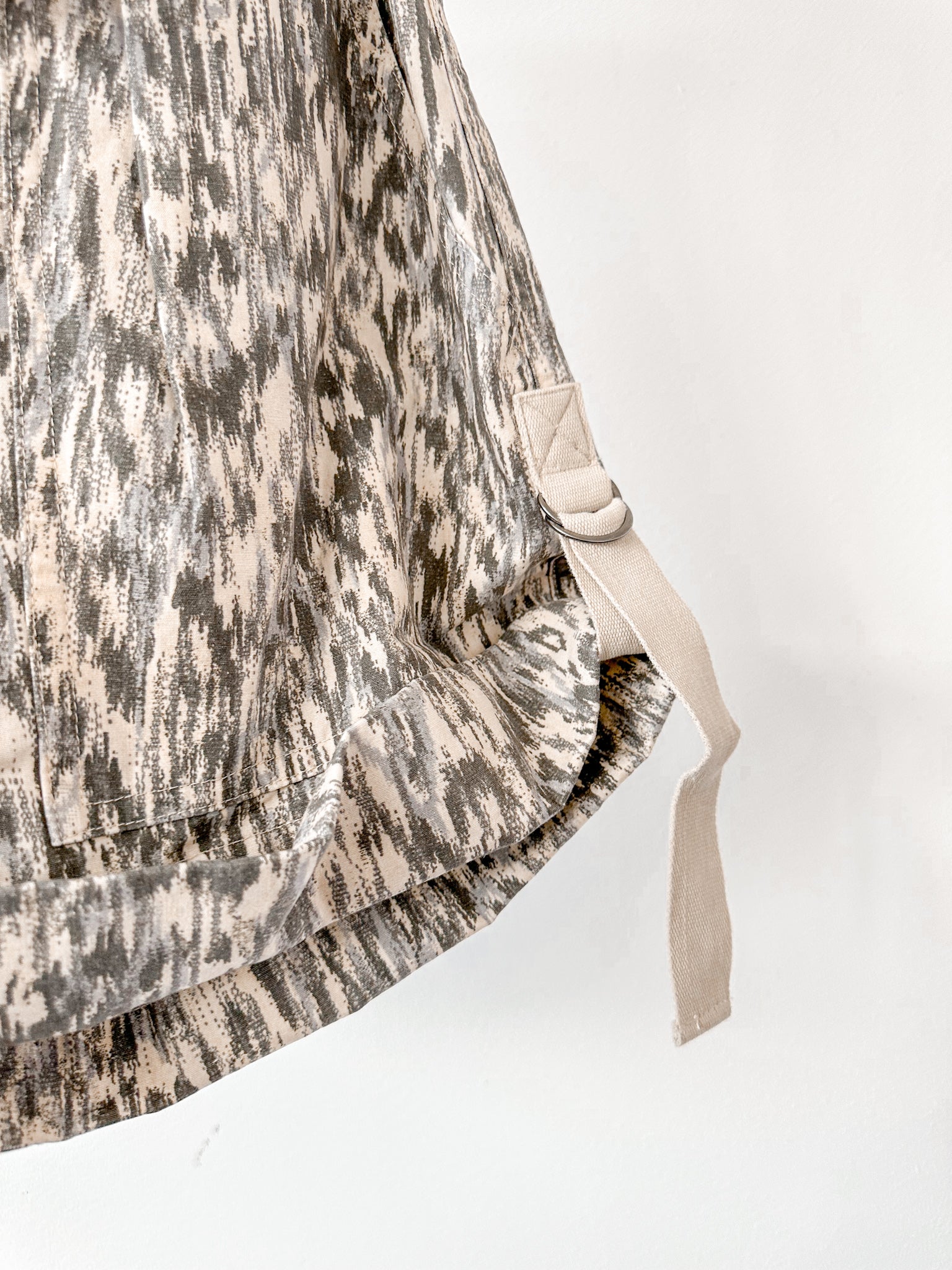 Isabel Marant Etoile Kaloscoe Printed High Waist Belted Cargo Shorts