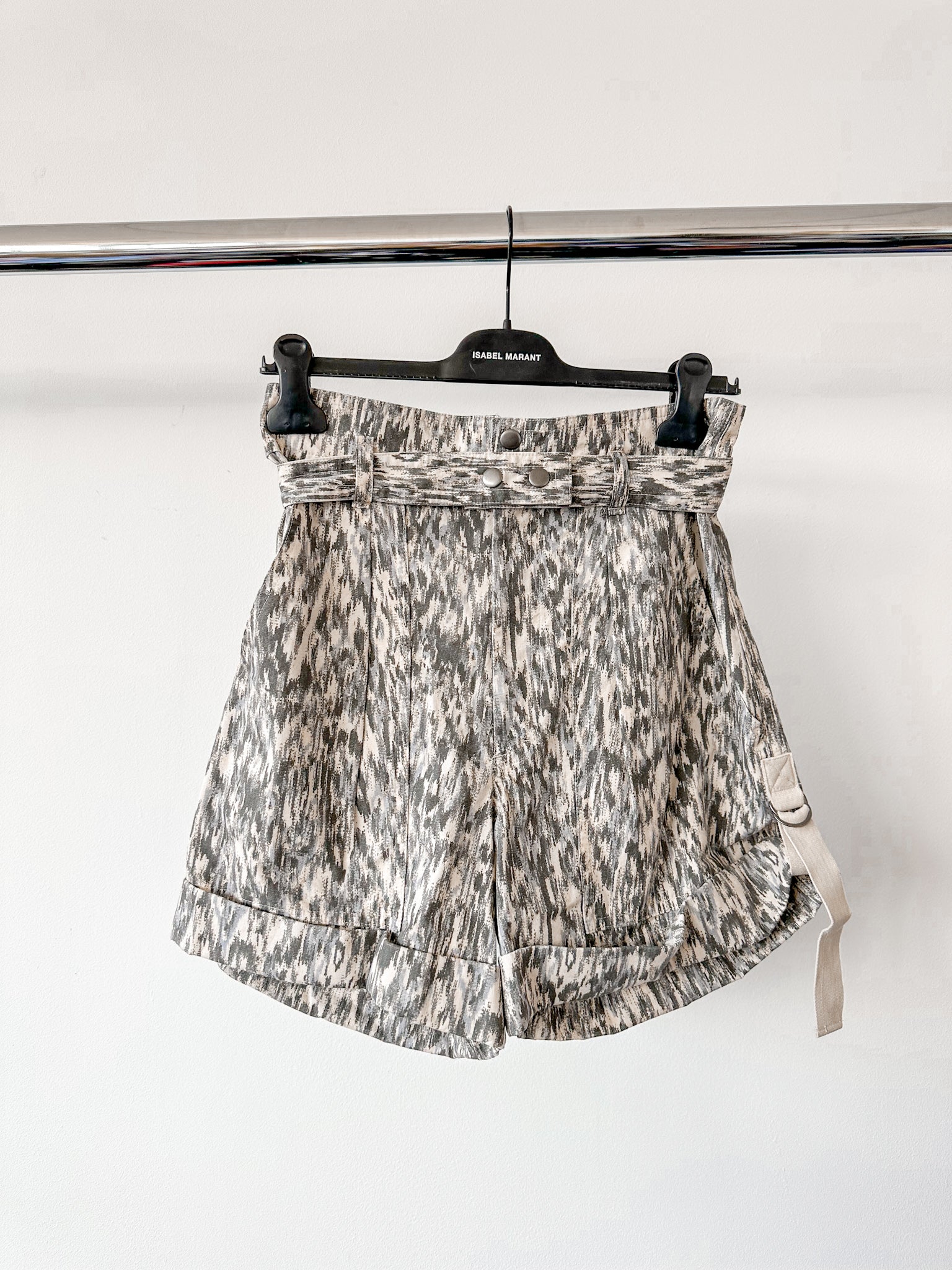 Isabel Marant Etoile Kaloscoe Printed High Waist Belted Cargo Shorts