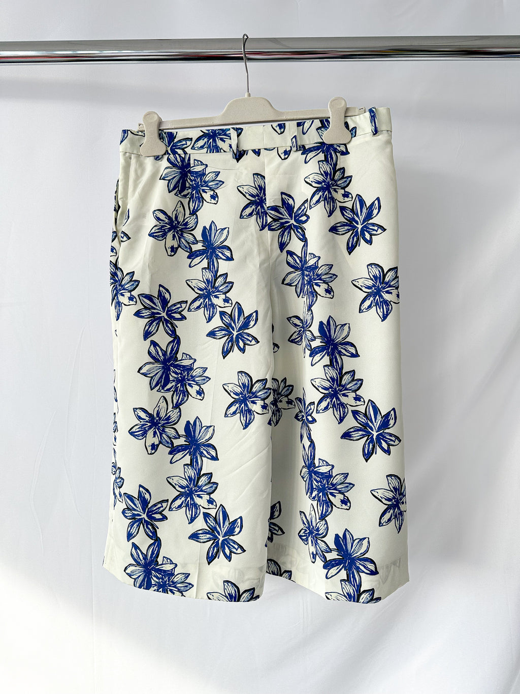 Nina Ricci Blue Floral Print Long Culottes Shorts