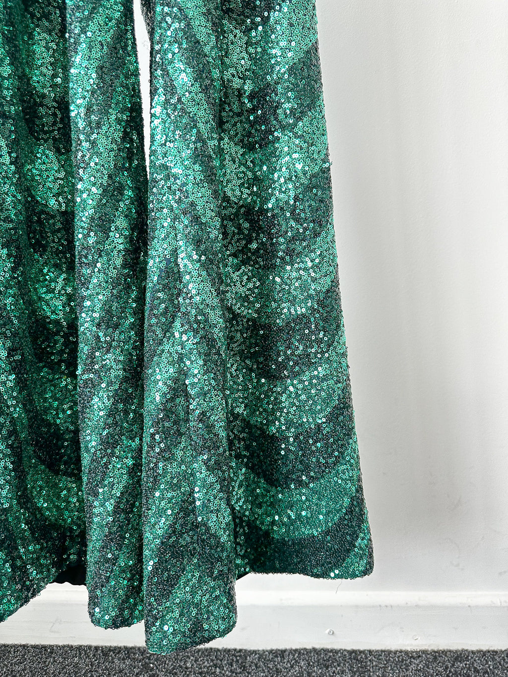 Halpern Sequin Emerald Green Cut-Out Bra Backless Party Mod 70s Jumpsuit