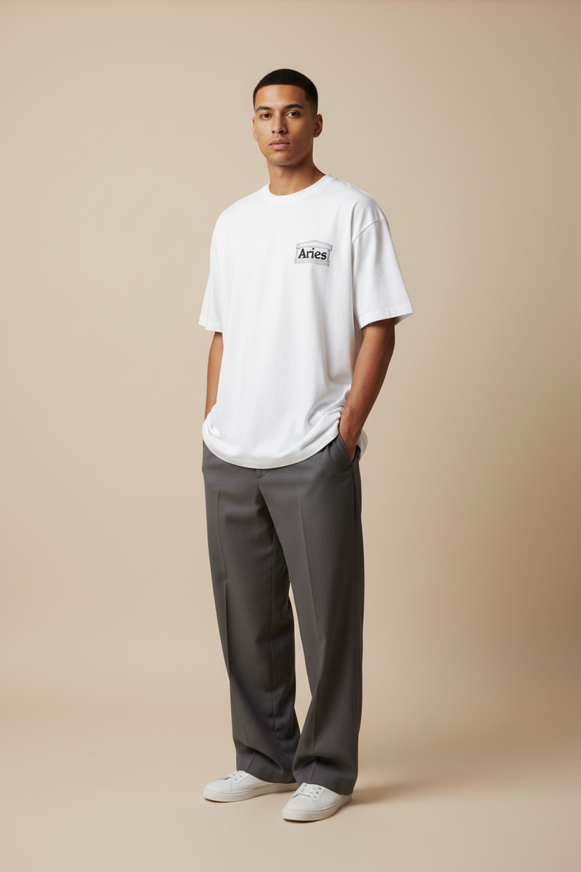 T-shirt avec logo du temple blanc du Bélier sur le devant