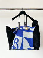 Burberry Extra große Schildtasche Blau