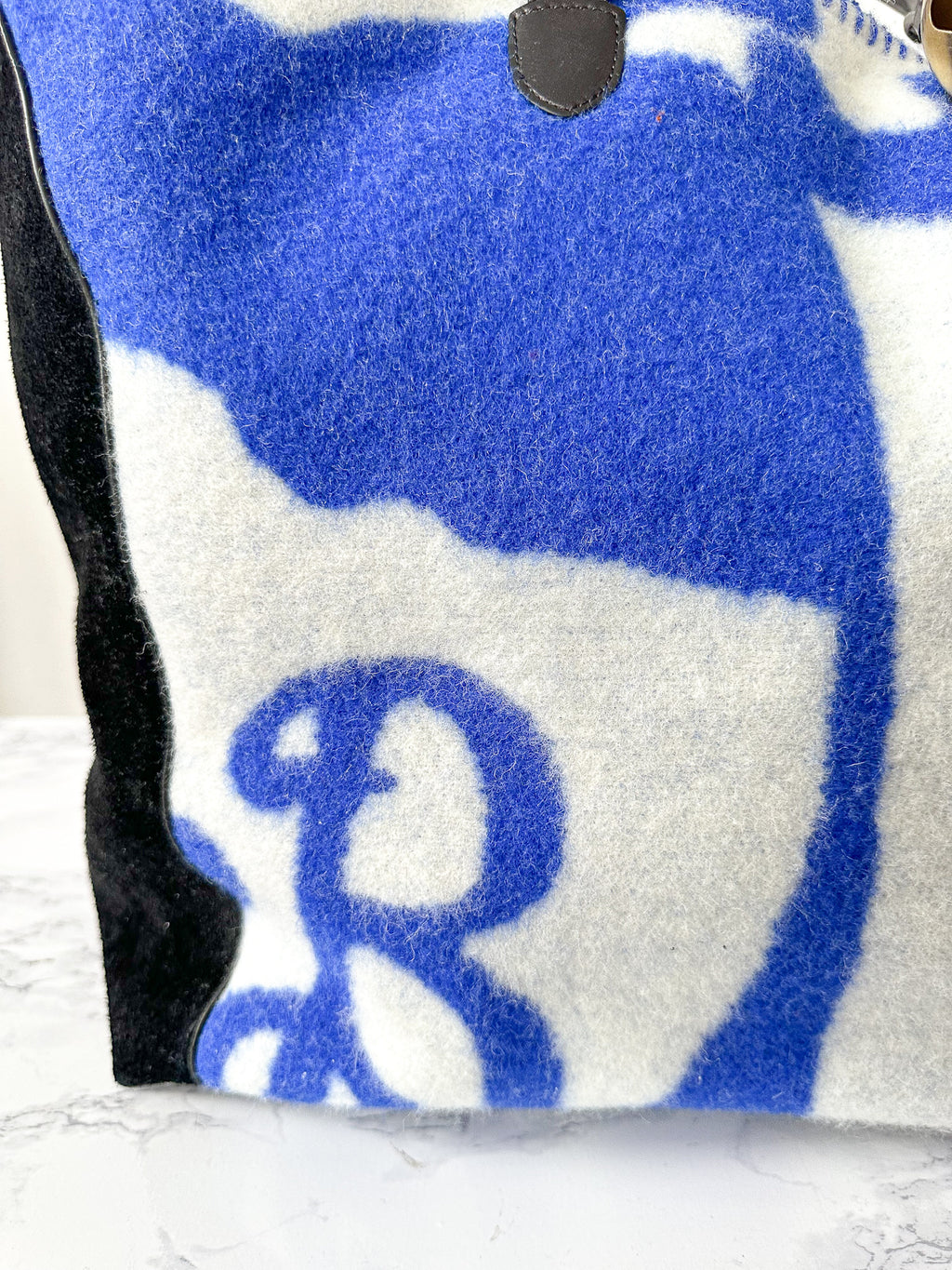 Burberry Extra große Schildtasche Blau