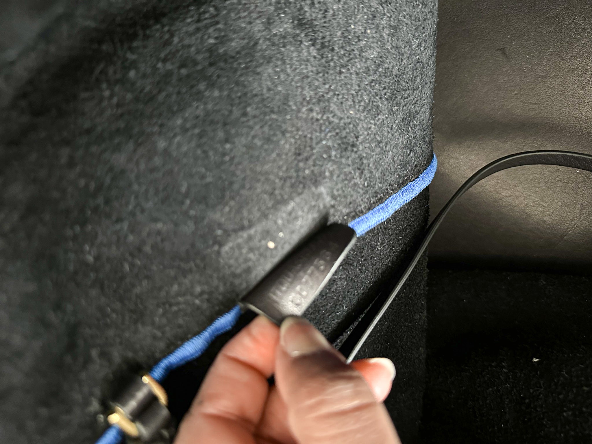 Burberry Extra große Schildtasche Blau