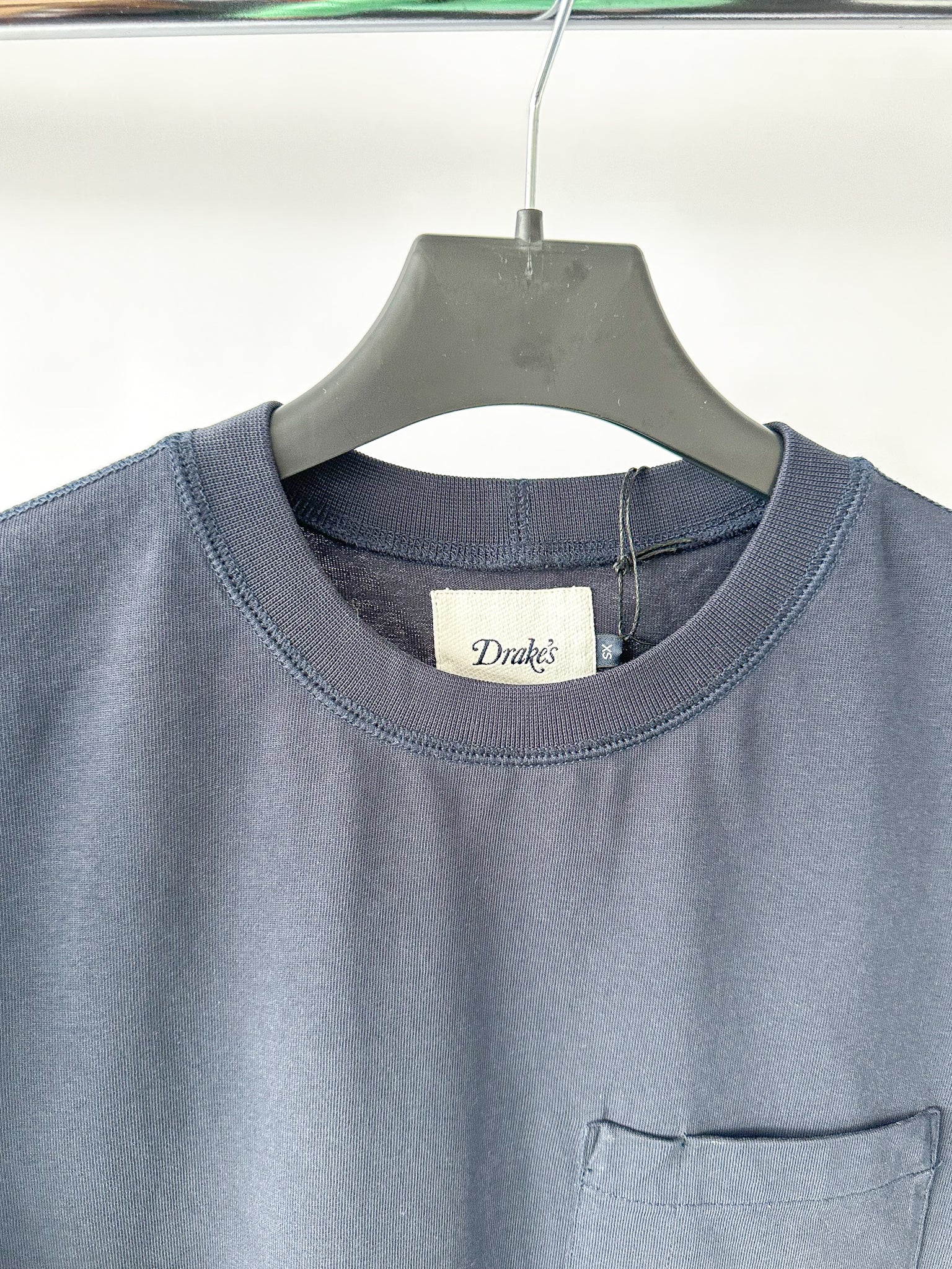 Kobaltowa niebieska koszulka turystyczna Drake's z krótkim rękawem