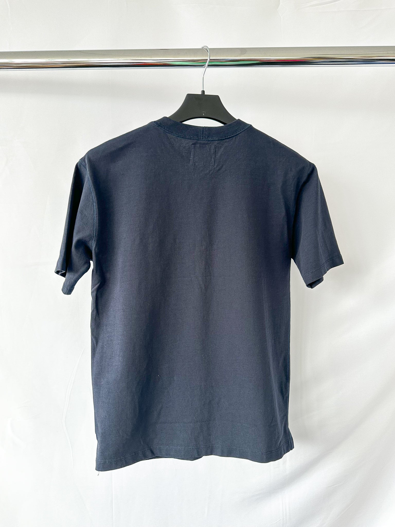 Kobaltowa niebieska koszulka turystyczna Drake's z krótkim rękawem