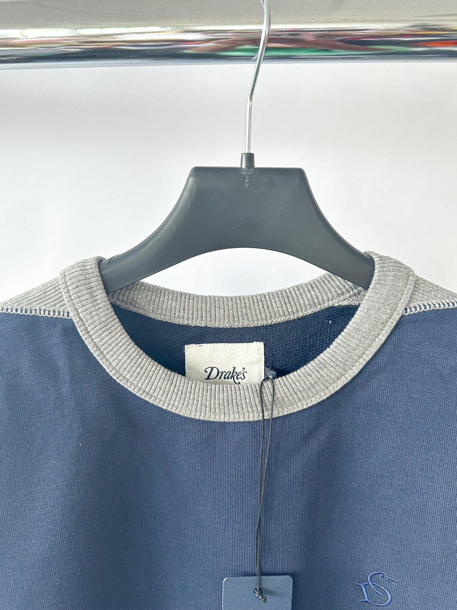 Moletom Drake's Navy and Grey Contrast Body Sweatshirt