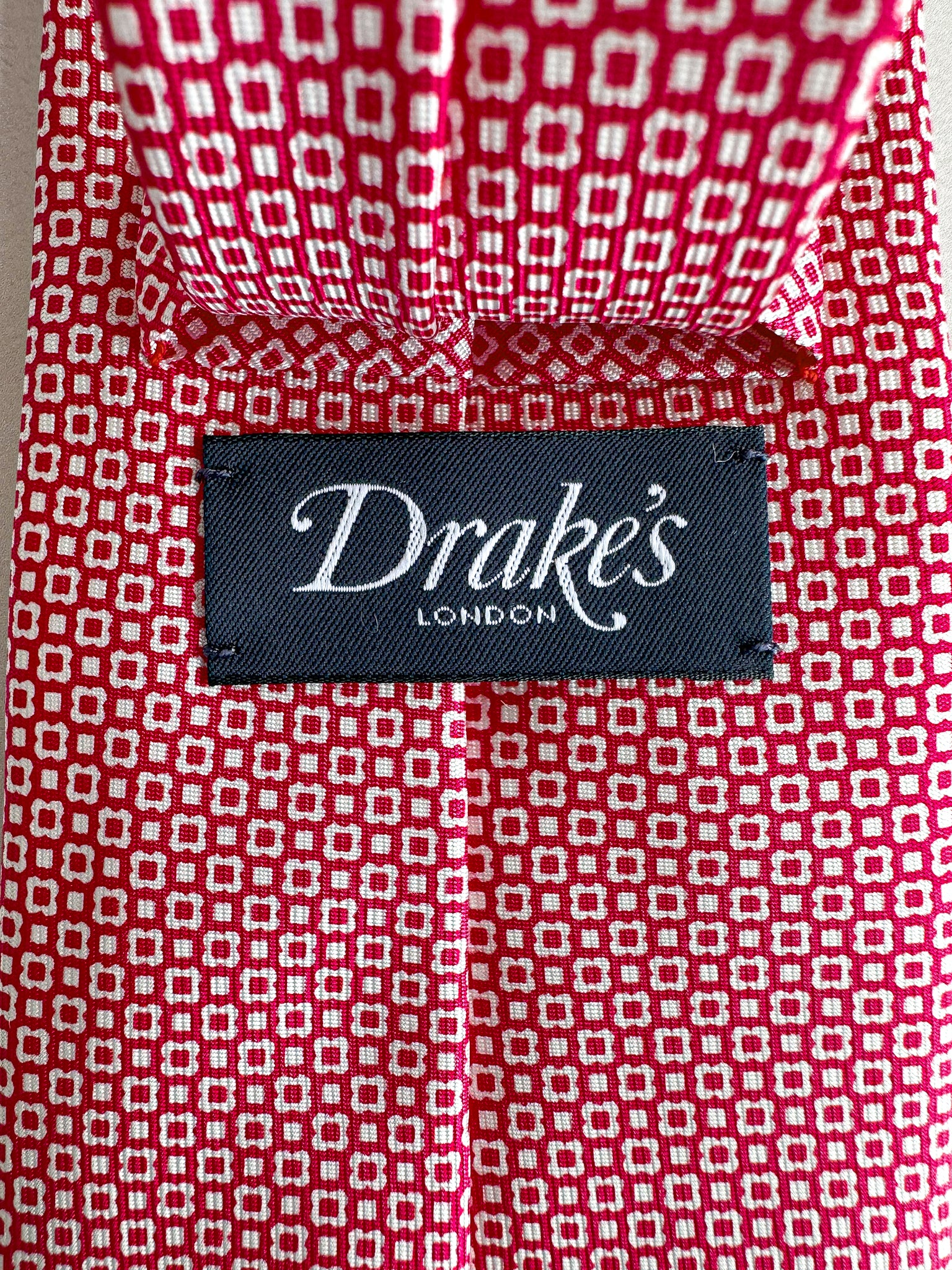 Drake's Pink White Floral Silk Tie