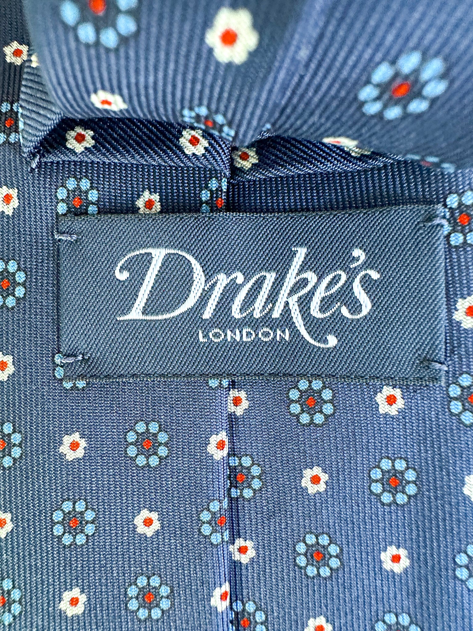 Drake's Navy Daisy Floral Silk Tie