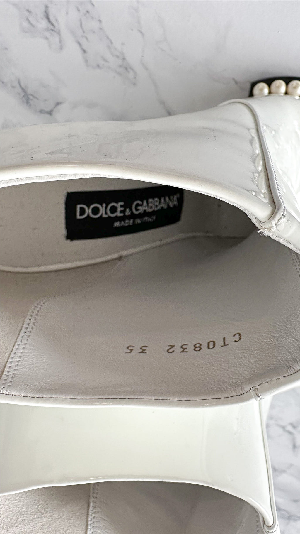 DOLCE & GABBANA White Pearl Embellished Pointed High Heel Booties (EU 35)