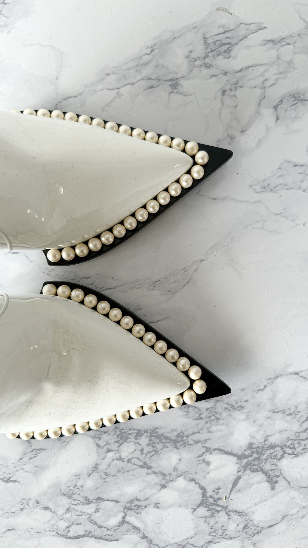 DOLCE & GABBANA White Pearl Embellished Pointed High Heel Booties (EU 35)