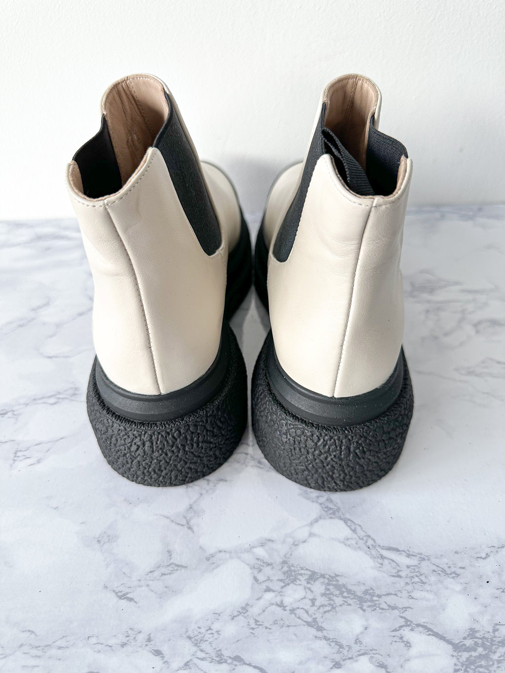 Stuart Weitzman Charli Oat White Ankle Chelsea Boots