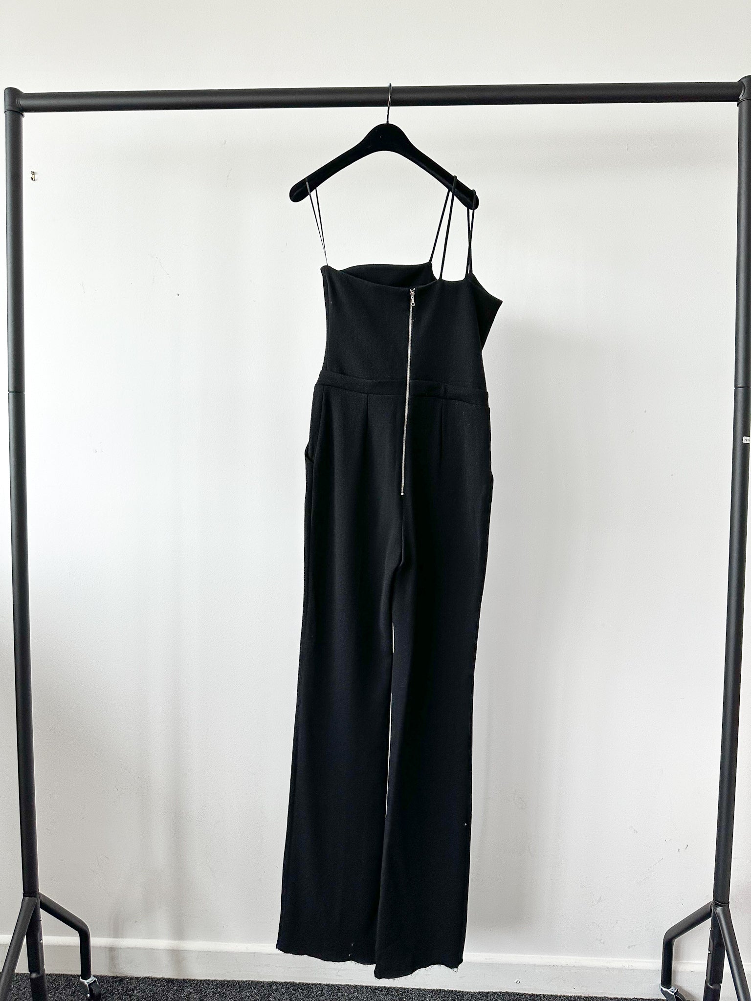 David Koma Black Strappy Hardware Detail Evening Jumpsuit - House Of Huntington