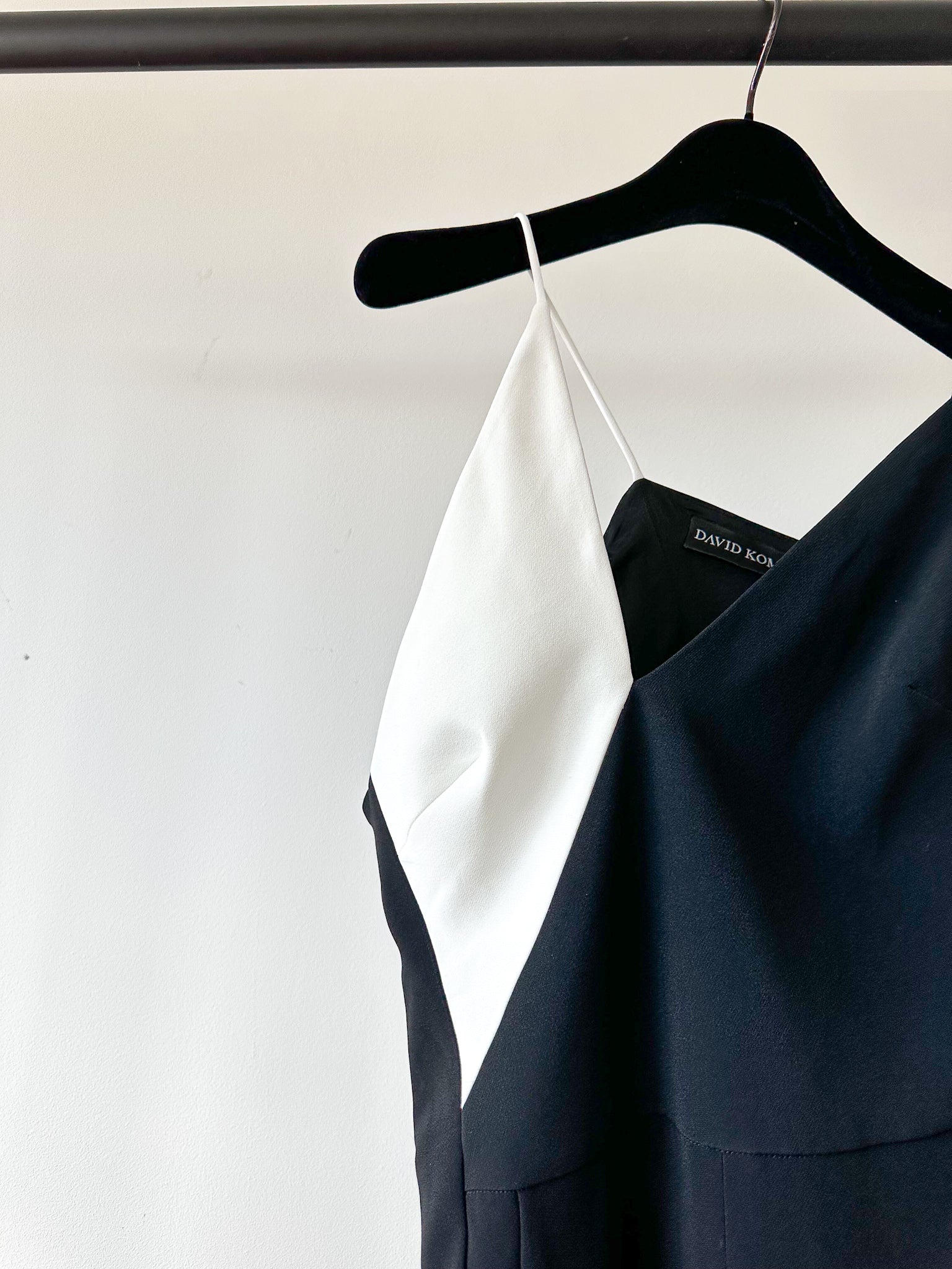 David Koma Monochrome Crepe V-Cut Strappy Black White Jumpsuit - House Of Huntington