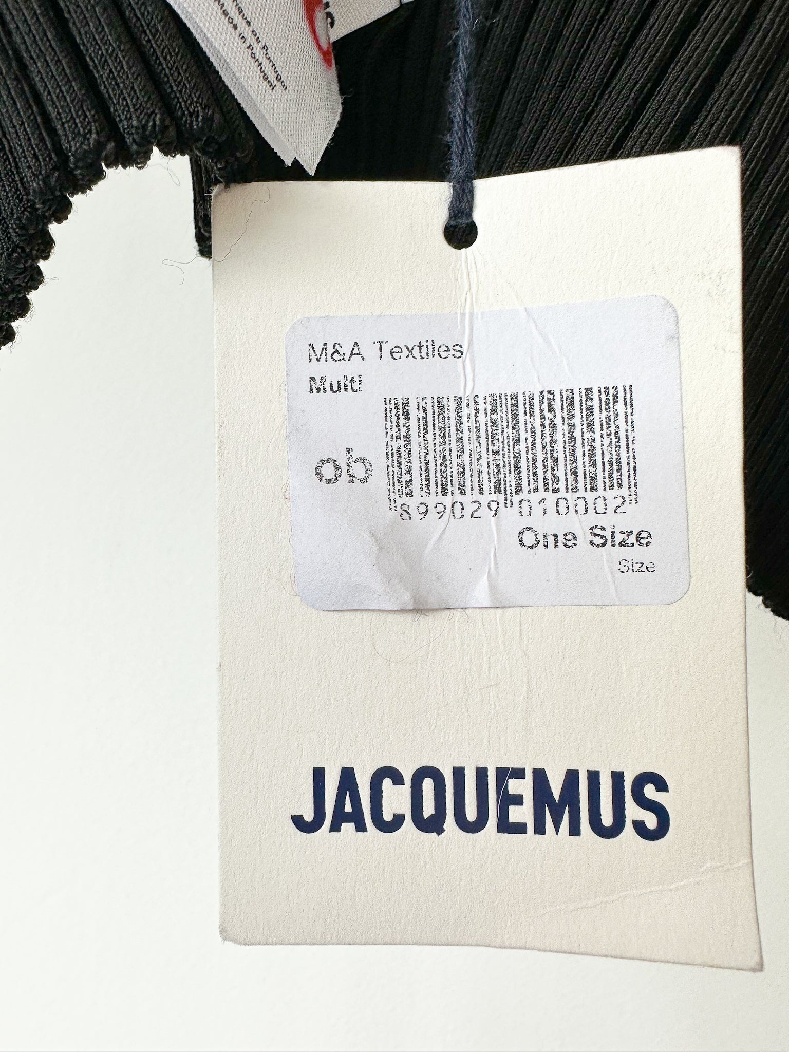 Cardigan court à lien et pendentif logo noir Jacquemus La Maille Pralu