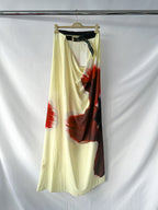 Trägerloses Maxikleid mit Orchideen-Print und Gürteldetail auf der Rückseite – Rat and Boa