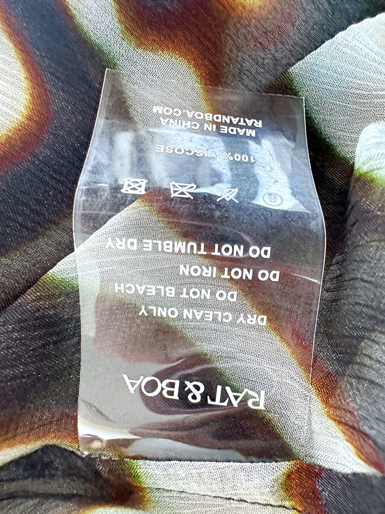 Rat and Boa – Astra – Chiffon-Tunika-Maxikleid mit Animalprint