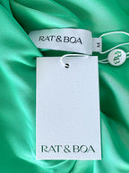 Rat and Boa Grünes Azzara-Maxikleid aus Satin mit Drapierung