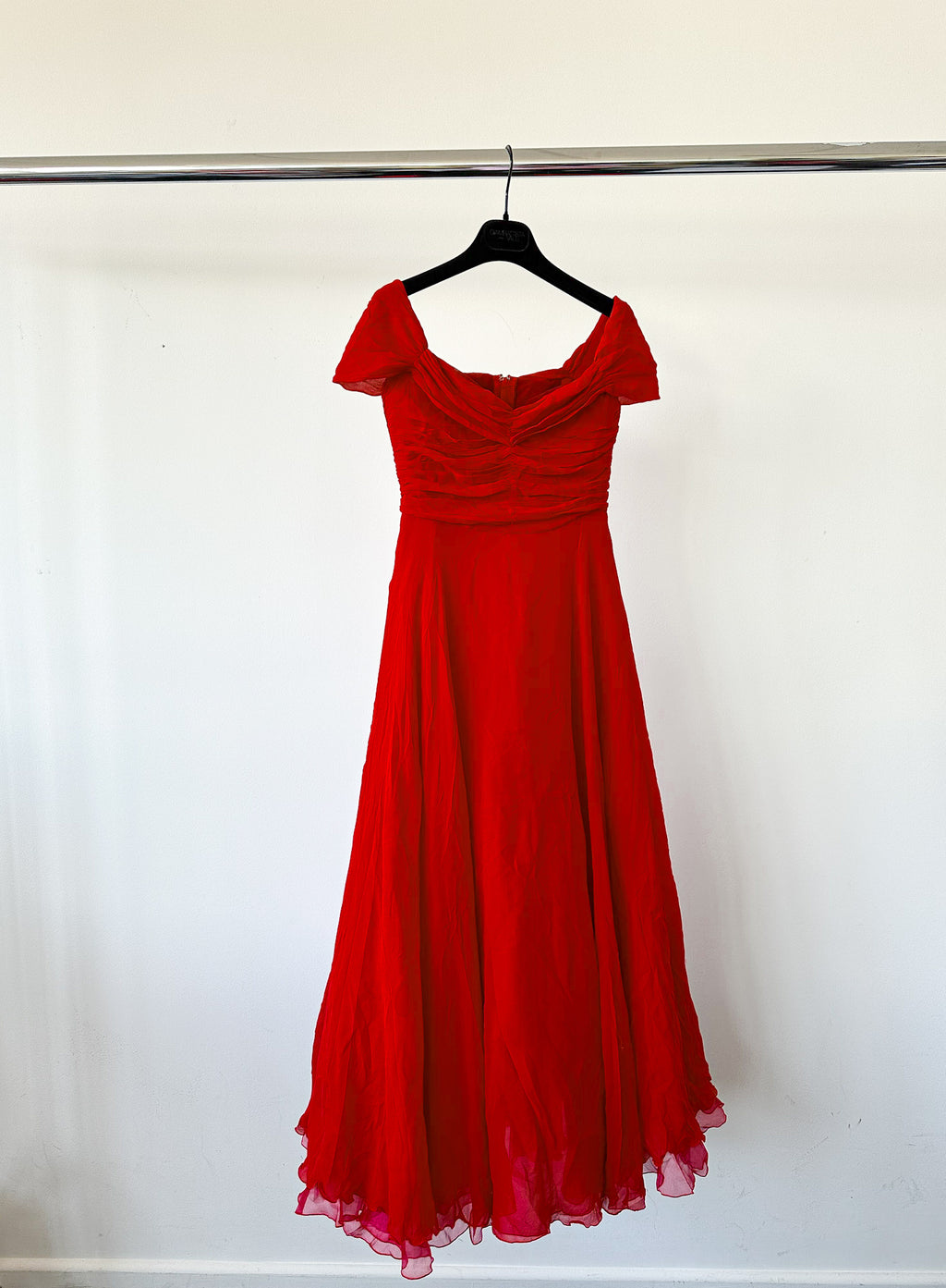 Giambattista Valli – Rotes Tüllkleid mit Herzausschnitt