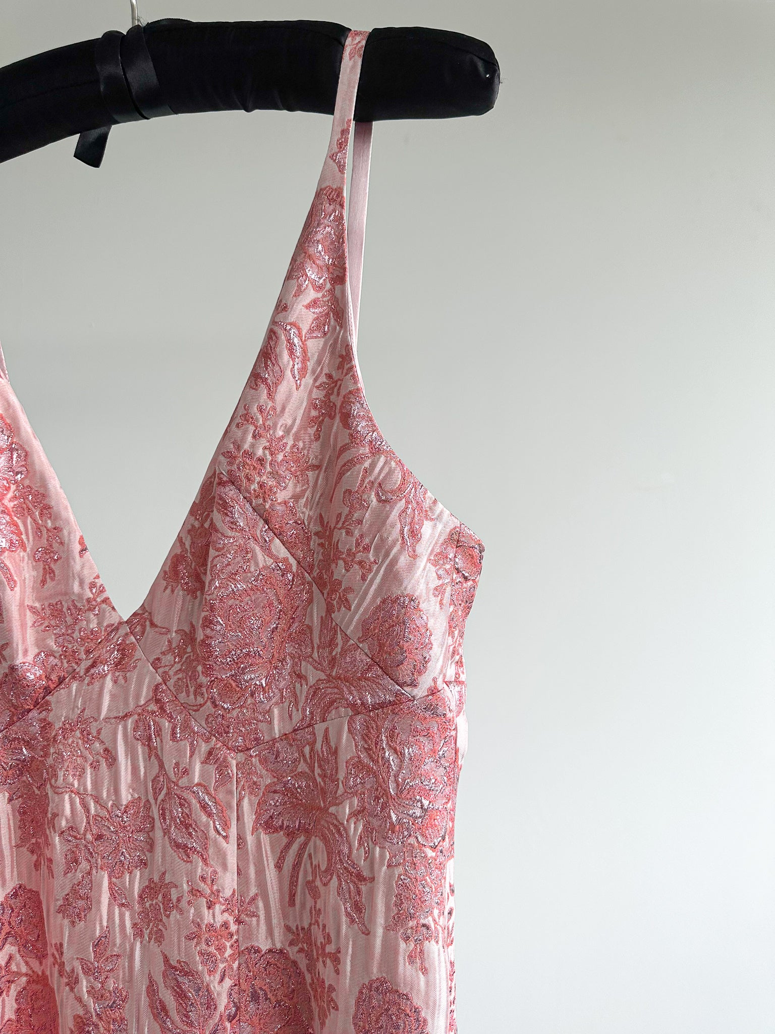 The Vampire's Wife Pink Glinda Floral Brocade - House Of Huntington