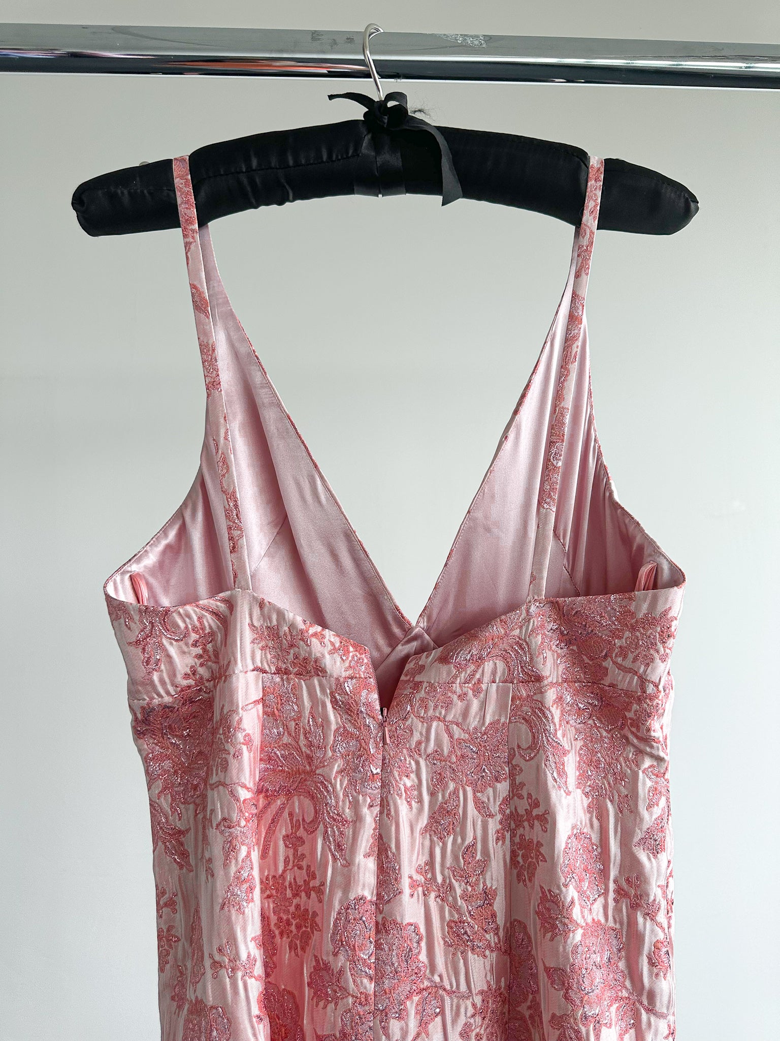 The Vampire's Wife Pink Glinda Floral Brocade - House Of Huntington