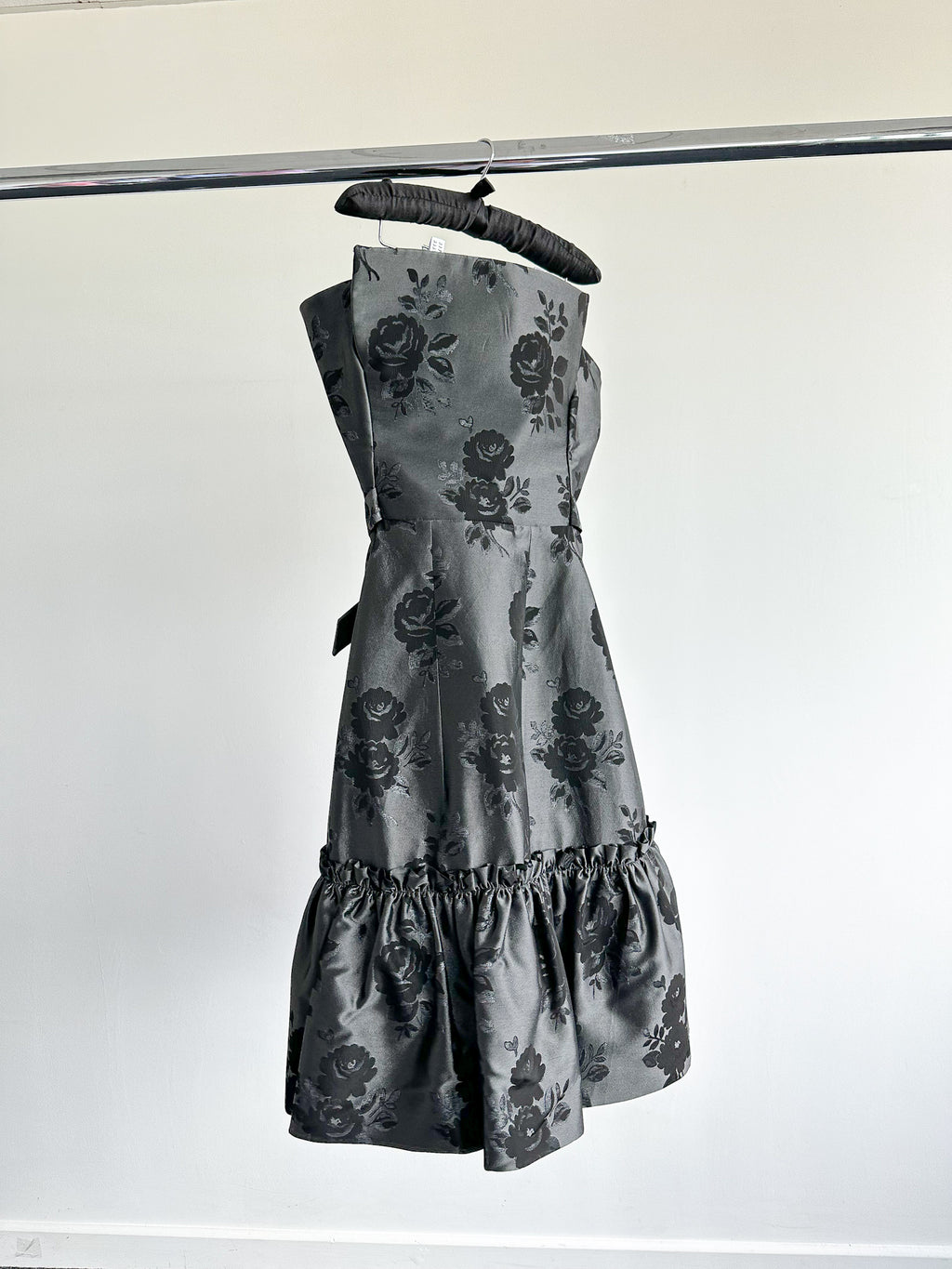 The Vampire's Wife Endurance Black Floral Jacquard Satin Strapless Dress - House Of Huntington