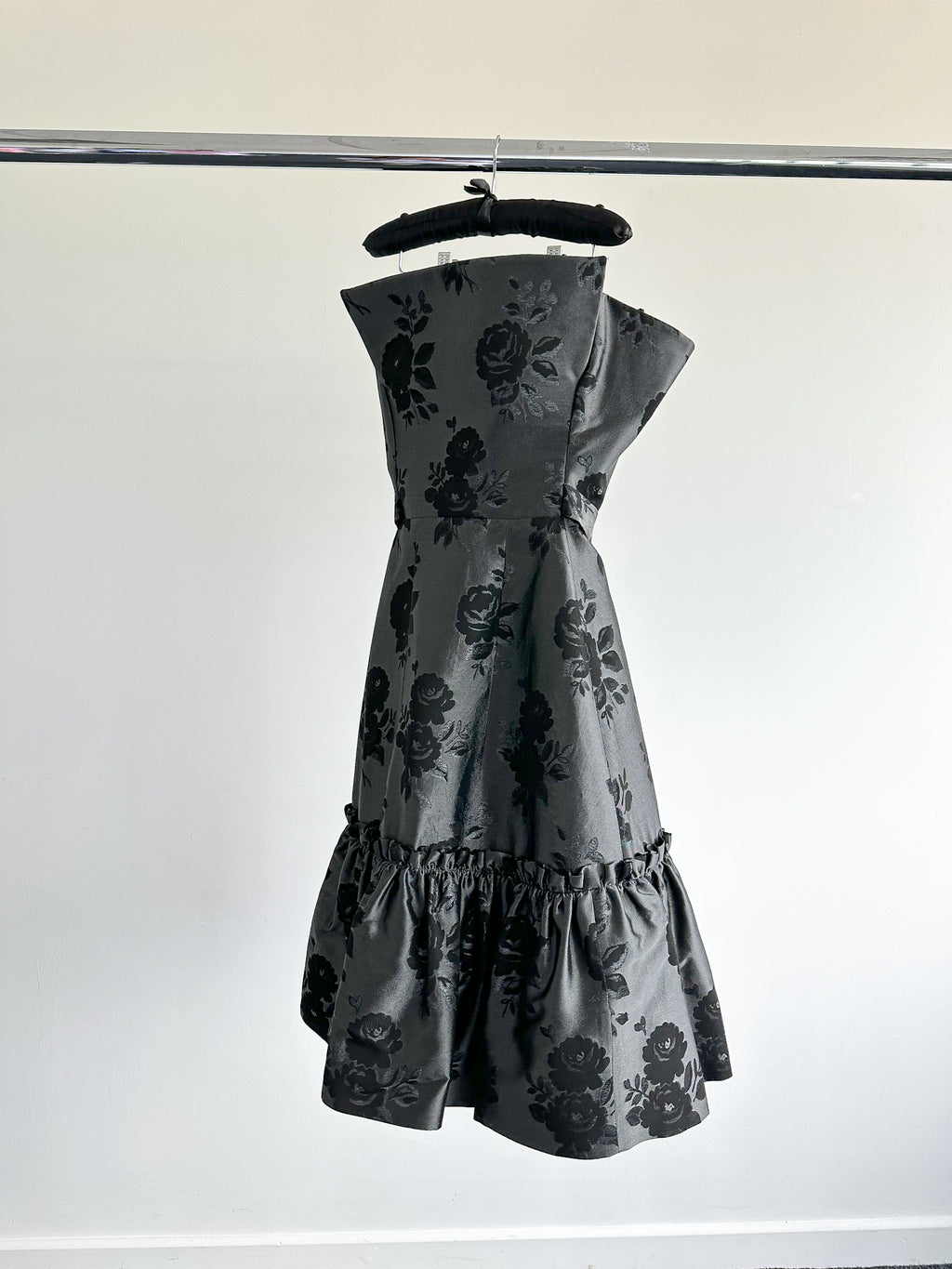 The Vampire's Wife Endurance Black Floral Jacquard Satin Strapless Dress - House Of Huntington