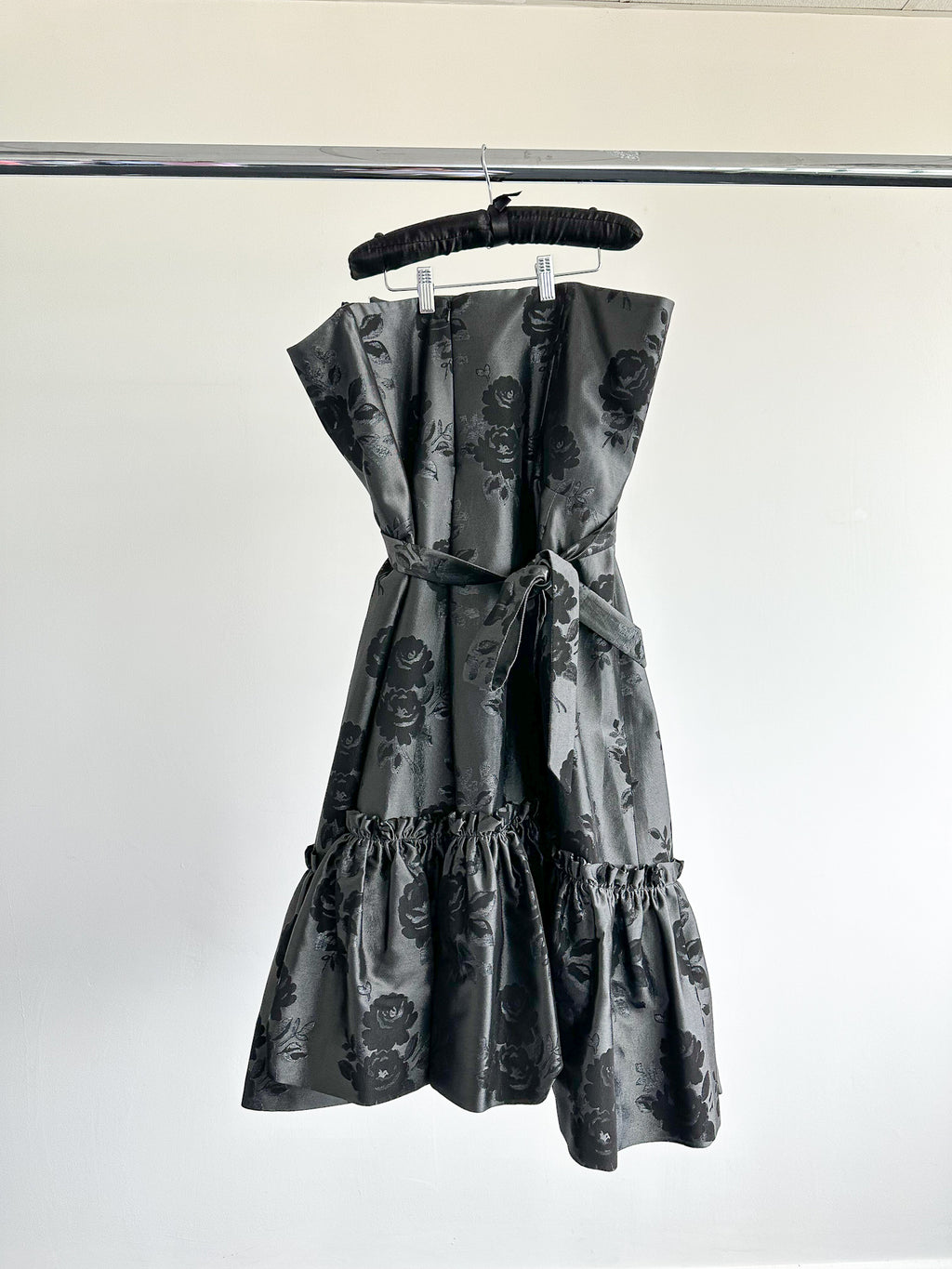 The Vampire's Wife Endurance Black Floral Jacquard Satin Strapless Dress - House Of Huntington