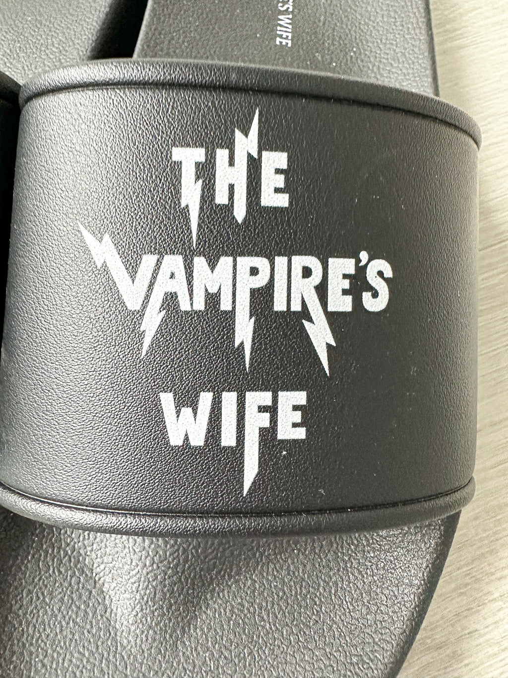 The Vampire's Wife Mens Black Logo Detail Sandals Sliders - House Of Huntington